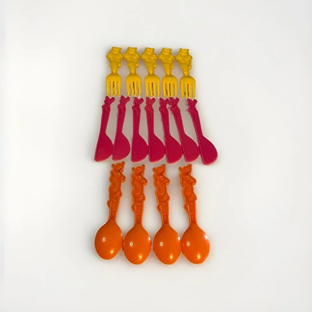 Hefty Zoo Pals Utensils Pooh, Tiger, Piglet Lot Of 16 Kids Plasticware